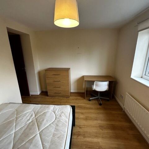 Newport View, Headingley, Leeds, LS6 3BX - Photo 1