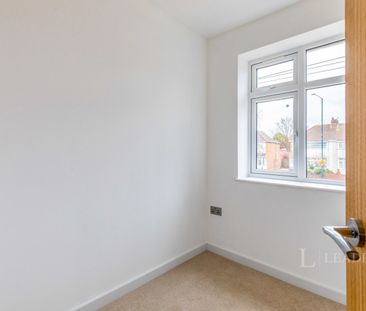 3 bedroom house to rent Heathcote Road, Whitnash, Leamington Spa, W... - Photo 1