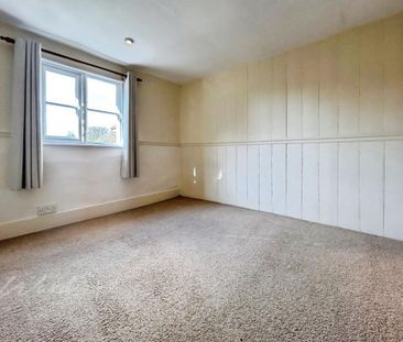 2 bedroom semi-detached house to rent - Photo 5