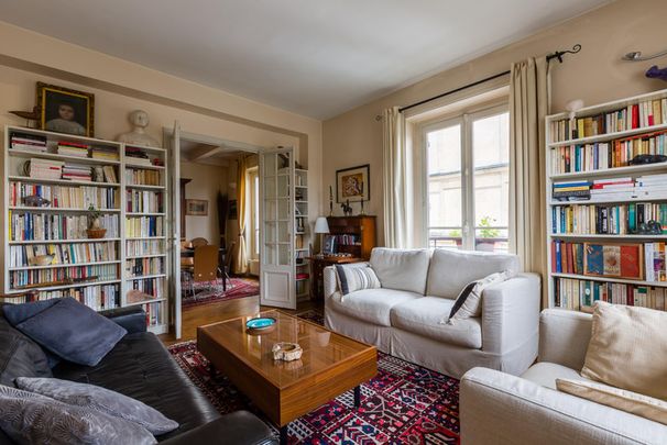 Quai aux Fleurs - Photo 1