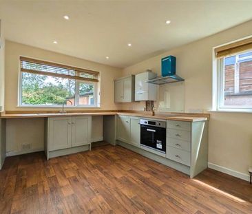 2 Bedroom Semi Detached To Let - Photo 6