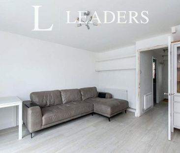 2 bedroom semi-detached house to rent - Photo 2