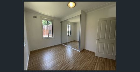 Family Home in Prime Location - Photo 4