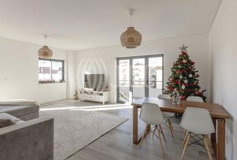 Apartamento T3 em Lisboa