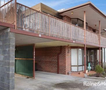 Aged 50+ Only!! Secure, Relaxed & Peaceful Living. - Photo 6