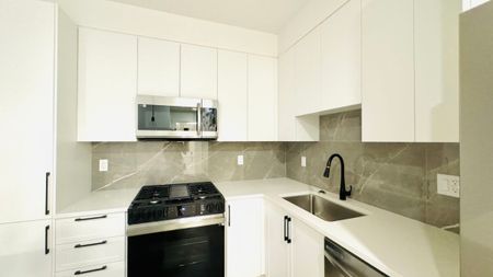 New Condo in Surrey – Top Floor! - Photo 2