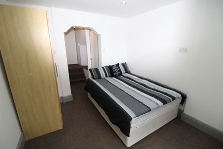 Fishergate Hill flat 1, PRESTON, Lancashire PR1 8JB - Photo 4