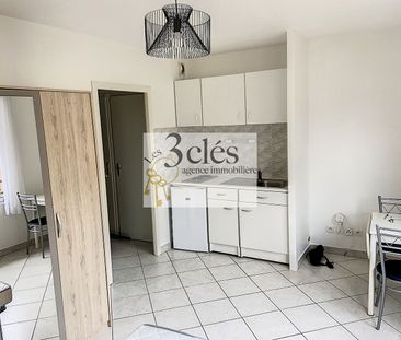 Location Appartement 1 pièce 21m² - Photo 2