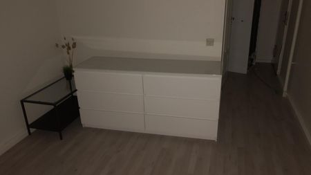 Helsingörsgatan, Kista - Photo 4