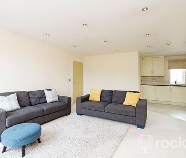 2 bedroom apartment to rent - Photo 6