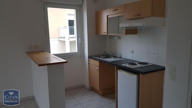 Location Appartement 2 pièces 40m² CARCASSONNE 11000 - Photo 1
