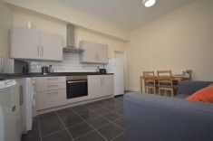 1 bed Room for Rent - Photo 3