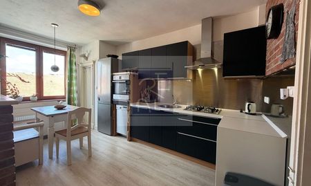 NA PRENÁJOM 3 IZBOVÝ BYT S BALKÓNOM NITRA - CENTRUM, ŠTEFÁNIKOVA TRIEDA - Photo 3