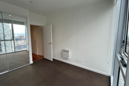 Luxury living in the heart of Melbourne CBD - Photo 5