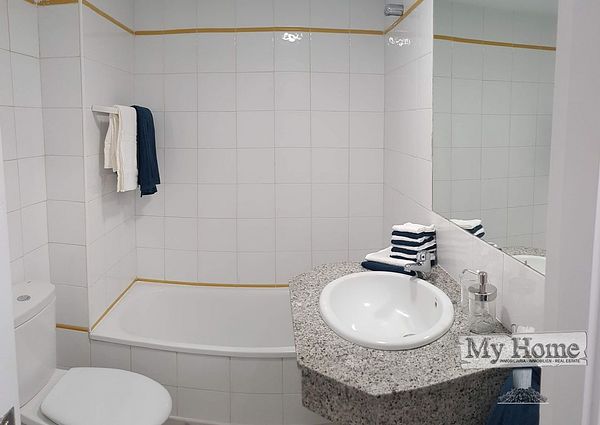 Renovated apartment in complex with 24h reception and heated pool