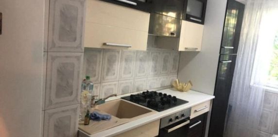 Apartament de inchiriat in Constanta, Tomis Nord - 3 camere, 70 mp - Photo 2