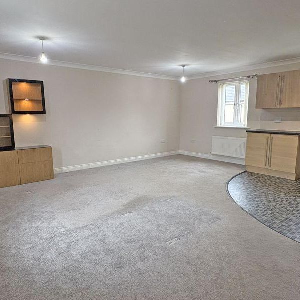 2 bedroom semi-detached house to rent - Photo 1