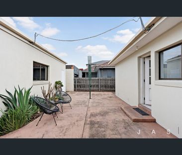 1/18 Langshaw Street, Altona North, Vic 3025 - Photo 5