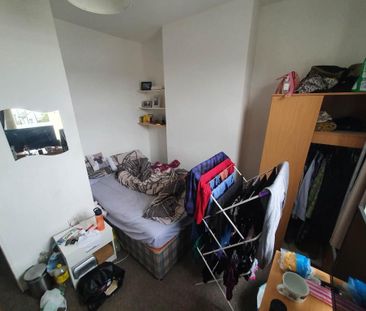 6 bedroom house to rent - Photo 3