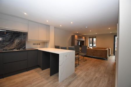 4 bedroom house to rent - Photo 2