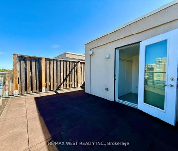 For Lease - 639 Lawrence Avenue Unit# 310, Toronto, Ontario - Photo 3