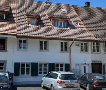 Charmante 3-Zimmer-Dachwohnung im historischen Flarzhaus - Foto 3