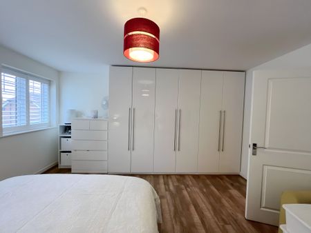 One Bedroom Flat to Rent in Morden - Photo 5