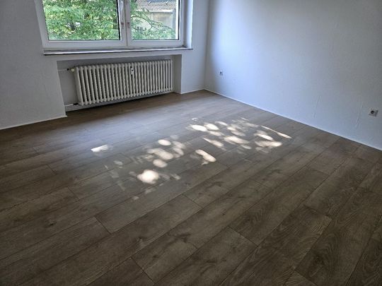 Geräumige Zweiraumwohnung mit ca. 67 m² Wohnfläche und Balkon - Photo 1