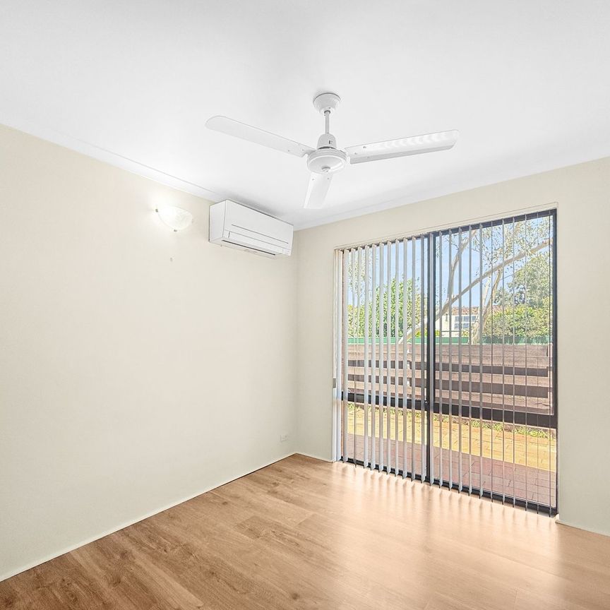 Modern Two Bedroom Unit - Photo 1