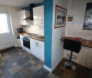 102 Rockford Avenue - Photo 5