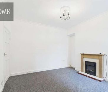 Carmarthen Road, Fforestfach, Swansea, SA5 - Photo 3