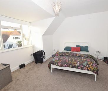 4 bedroom chalet to rent - Photo 4