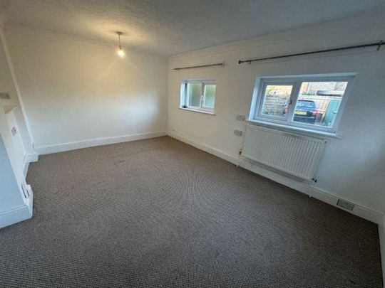 3 bedroom cottage to rent - Photo 1