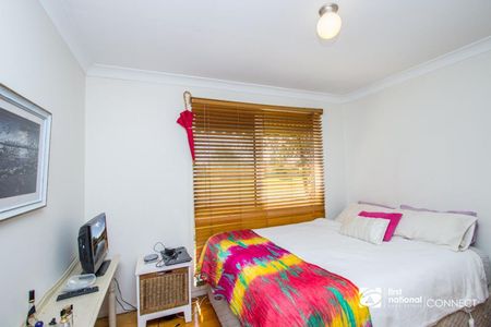 Lovely family home! - Photo 2