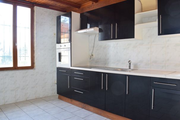 Location Appartement 3 pièces 58m² VINASSAN 11110 - Photo 1