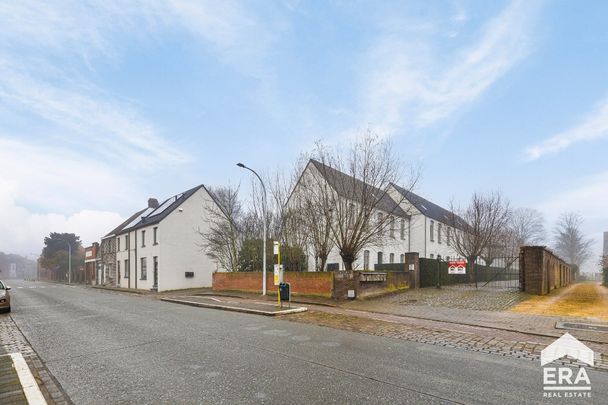 Charmante woning te huur in Assebroek - Photo 1