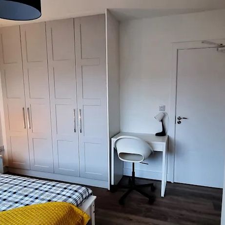 Phibsborough Road, Dublin - Photo 1