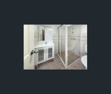 2 Bedroom 2 Bathroom in the catchment of Parramatta High school - Photo 3