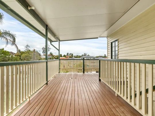 35 Iberia Crescent, Darra QLD 4076 - Photo 1