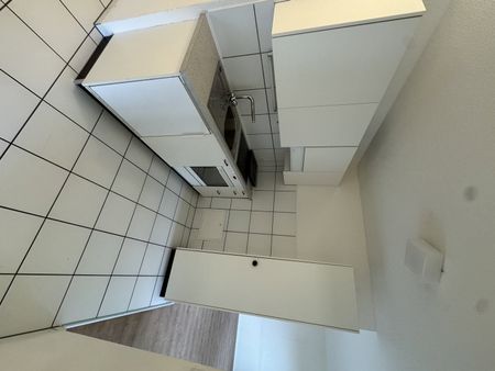 2.5 Zimmer, 46 m², 1. Stock - Foto 4