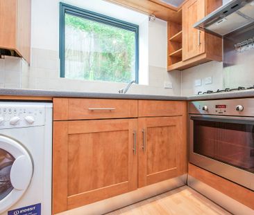 1 bedroom apartment to rent The Glass House, 80A St. Georges Road, ... - Photo 5