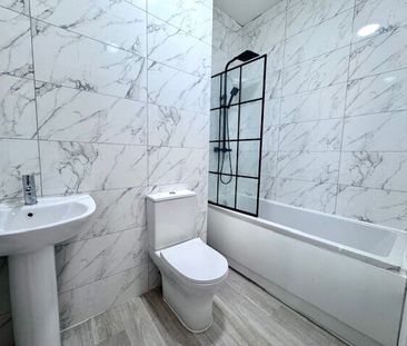 Knowsley Street, Bolton BL1 - Photo 1