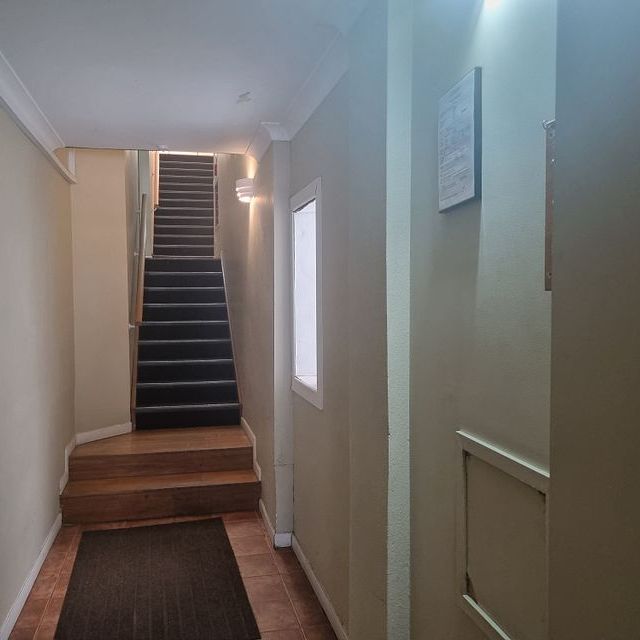 Ready to move in, Next to Embassy theater, Central - Photo 1