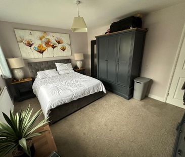 3 bedroom detached house to rent - Photo 4