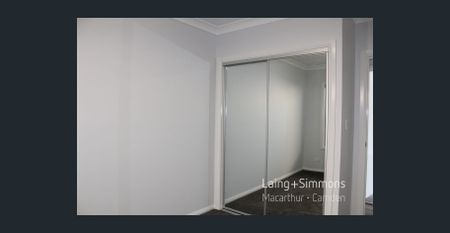 As New Family Home - Photo 2