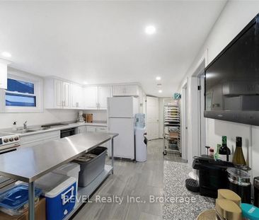 For Lease - UPPER/ 4102 PORTAGE Road, Niagara Falls, Ontario - Photo 3