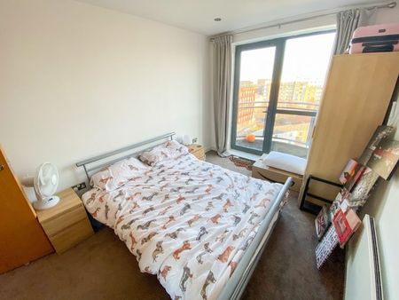 1 bedroom flat to rent - Photo 4