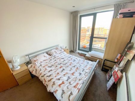 1 bedroom flat to rent - Photo 4