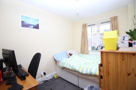 Bellevue Terrace, Clifton - Photo 3