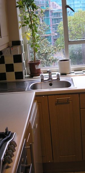 Room in a Shared Flat, Grover House, SE11 - Photo 1